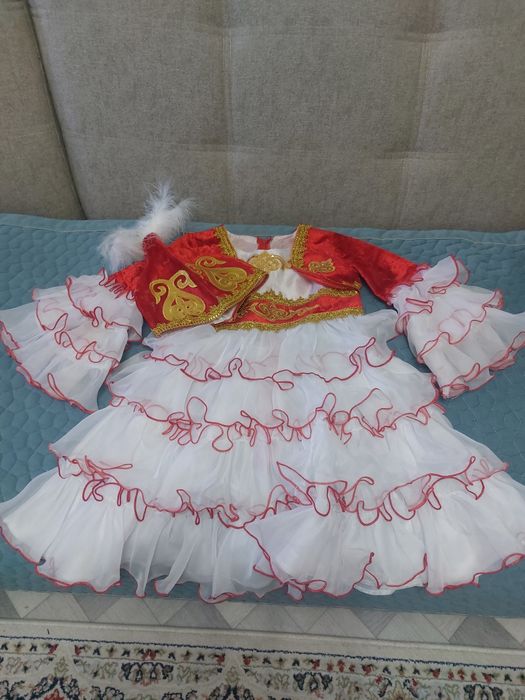 Продам платье детское