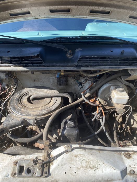 Gazel sotiladi 1998 yil