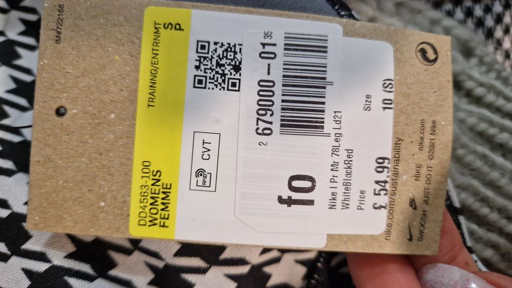 Нови клинове Nike S и М