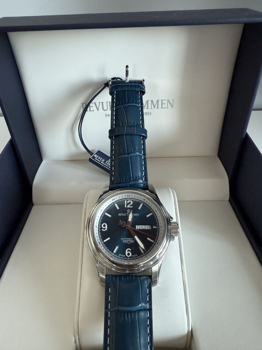Ceas Revue Thommen Airspeed automatic Day-Date, Swiss Made nou