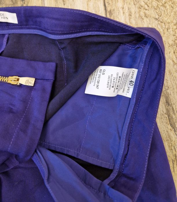 Vand pantaloni Versace, marimea 40