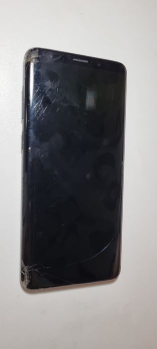 Samsung Galaxy s9 plus 6/64