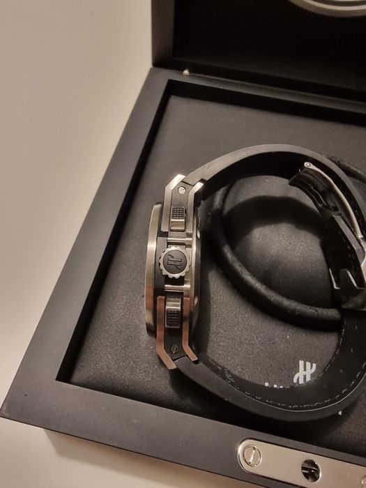 Hublot Big Bang Aero Bang – Titanium, Skeleton, Automatic