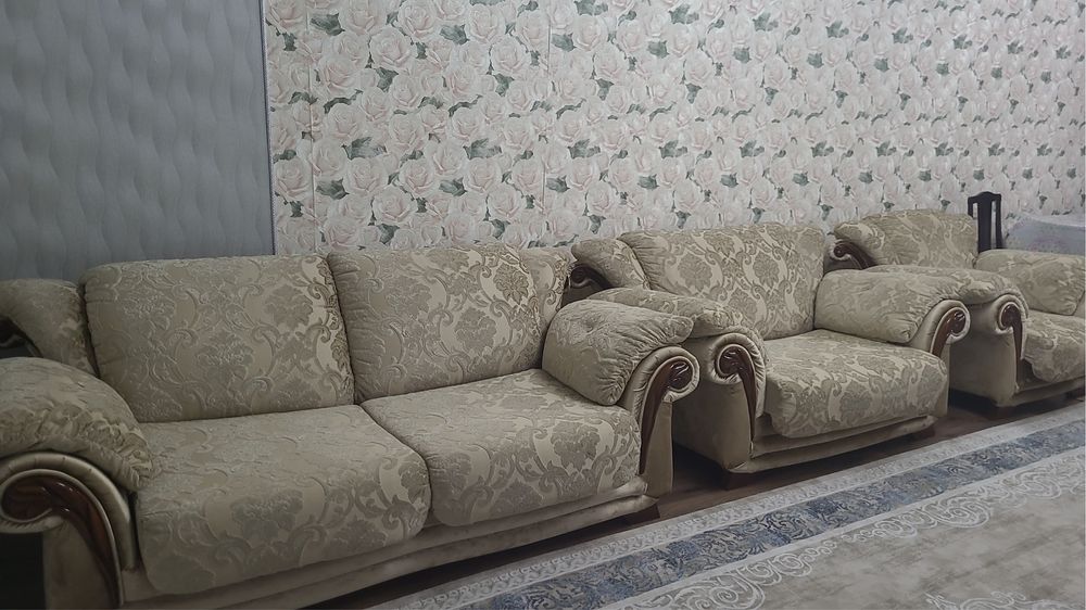 Продам диван 3+2+1