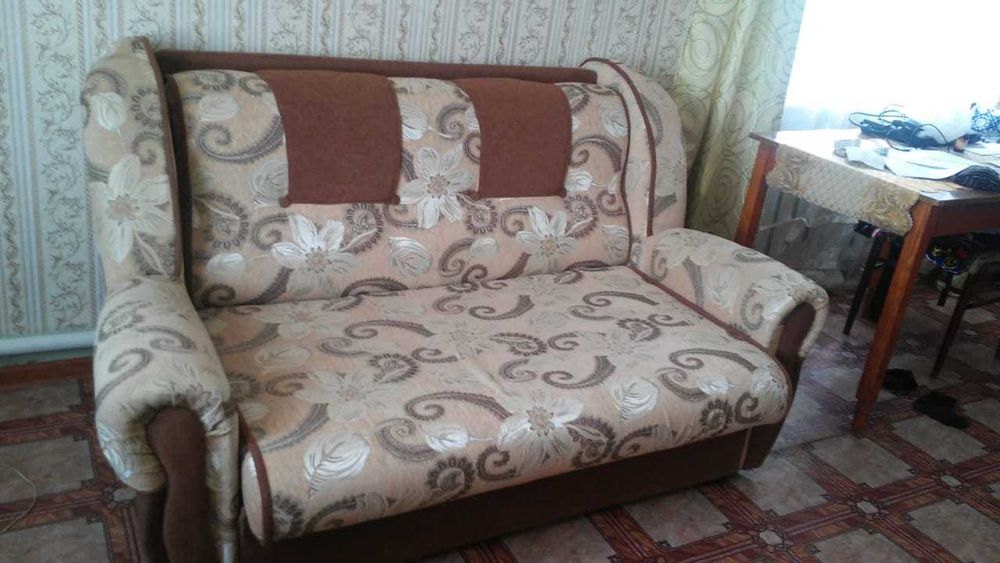 Продам Диван  раскладной
