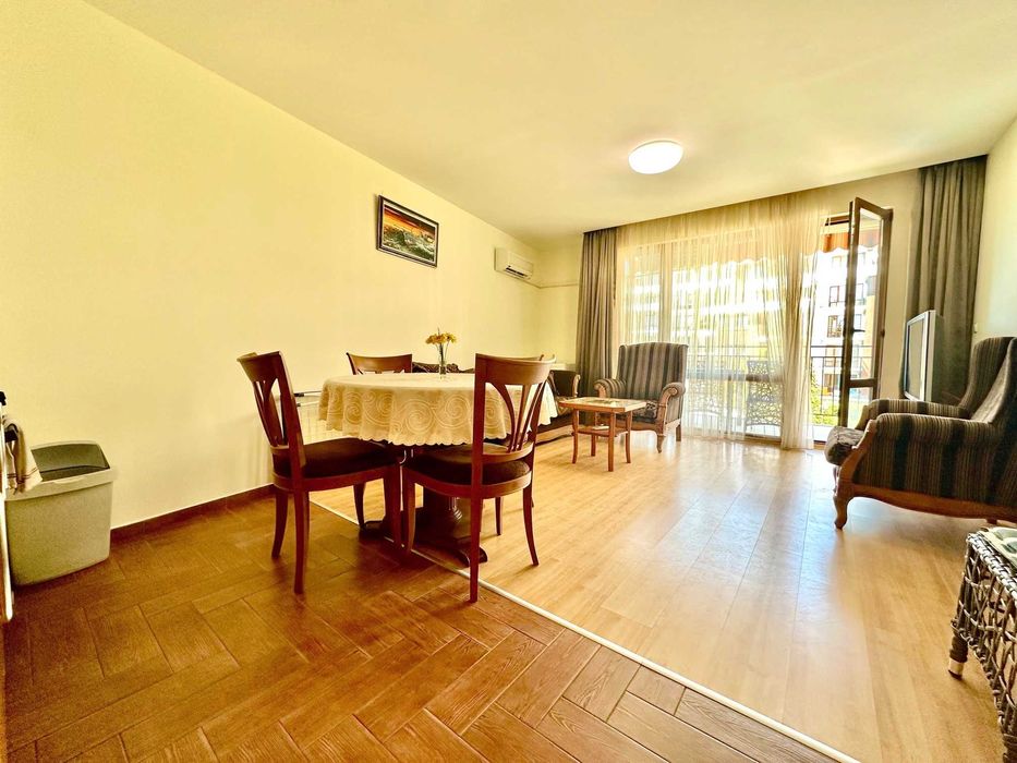 Продава се Тристаен апартамент в к.к. Елените - 103 кв.м за 1020 €/кв.м - Снимка #2