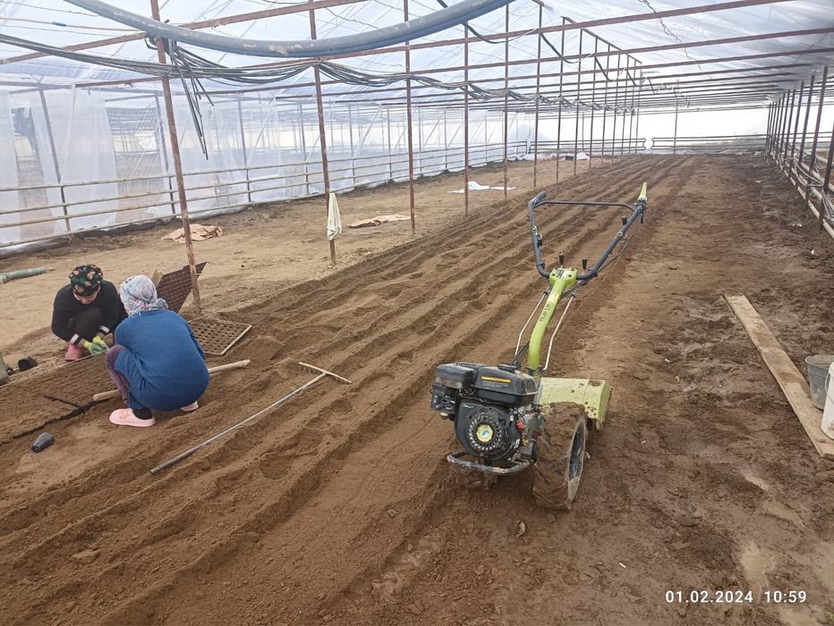 Мотоблок мощность  6 лошадиных сил