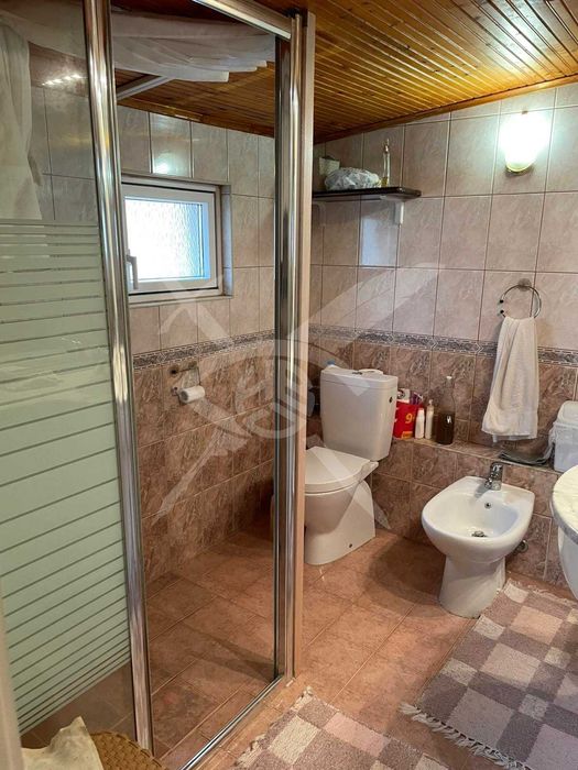 Къща в Кючук Париж! 70426