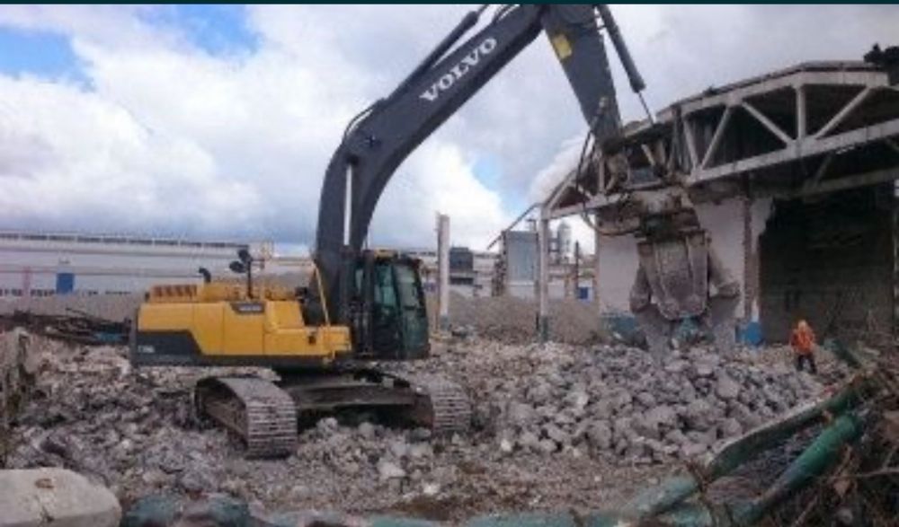 Демонтаж и снос уй ва биноларни бузиш ишлари