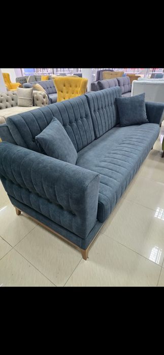 Разтегателен диван 220 см