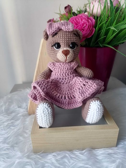 Плетени играчки на една кука