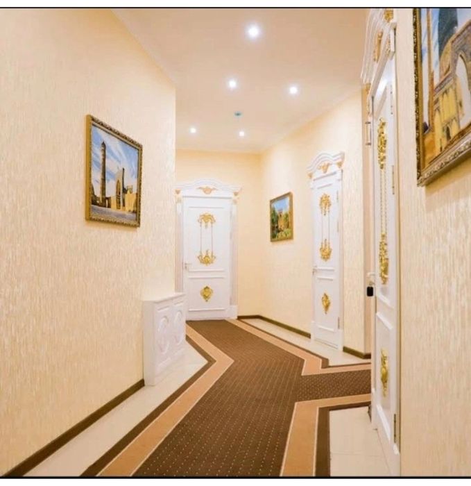 Гостиница The Royal