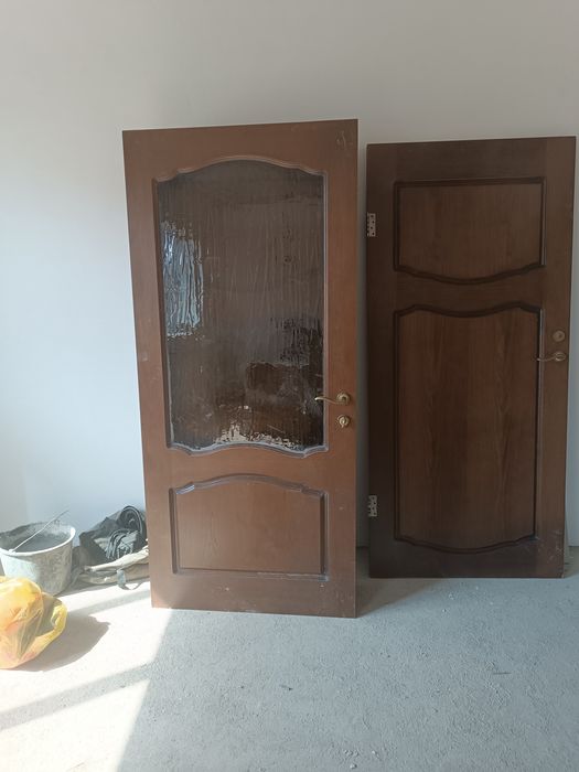 Двери продам бу доборка есть