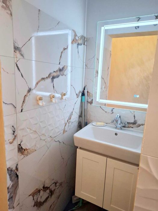 Продава се Четиристаен апартамент в Казанлък - 105 кв.м за 1477 €/кв.м - Снимка #14