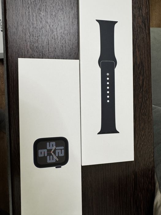 Apple Watch SE (2023) GPS 44mm - S/M
