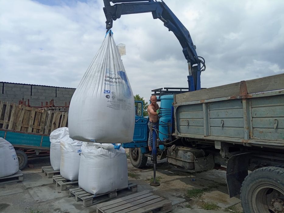 Продается ЗИЛ манипулятор самосвал