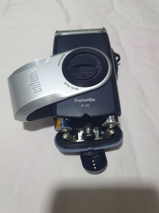 Braun MobileShave M-90