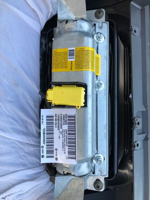 Plansa Bord Airbag Volan Vw Polo 9n 9n2 9n3 2001-2009 EUROPA