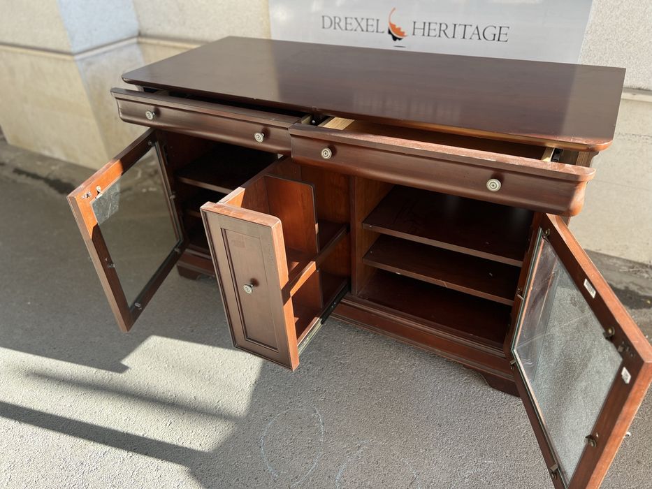 Тв шкаф , музикален шкаф DREXEL HERITAGE /Louis Philippe Collection