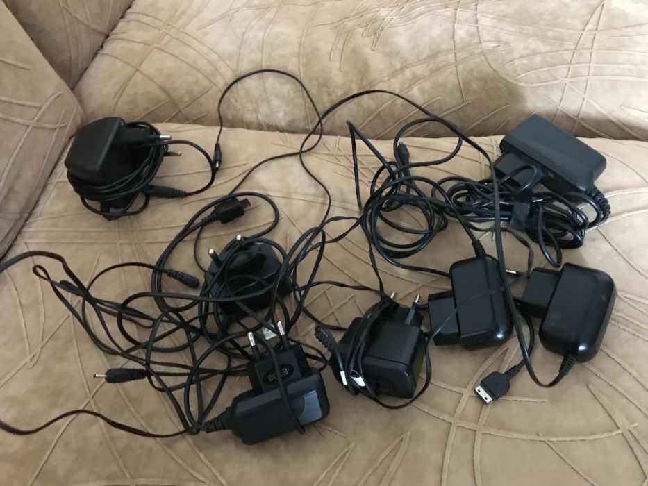 Продавам телефони Samsung , Motorola , Nokia