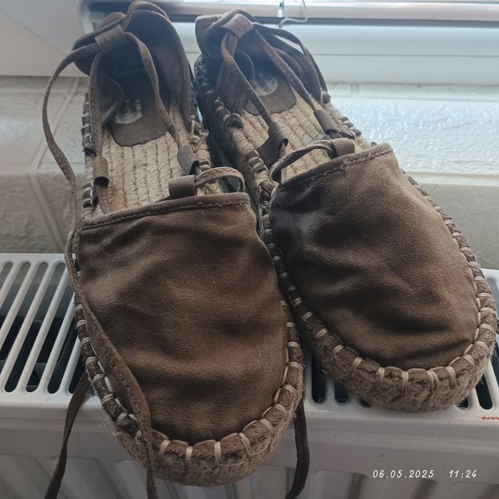 Дамски еспадрили