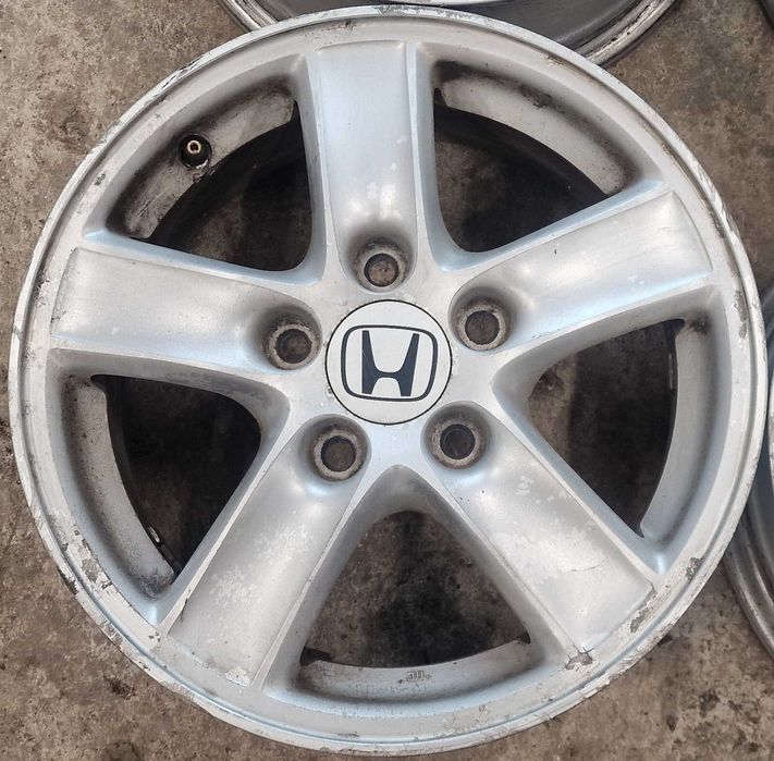 Джанти Honda 15 5x114.3 6JJ ET50 Хонда 15 5х114.3 64.1