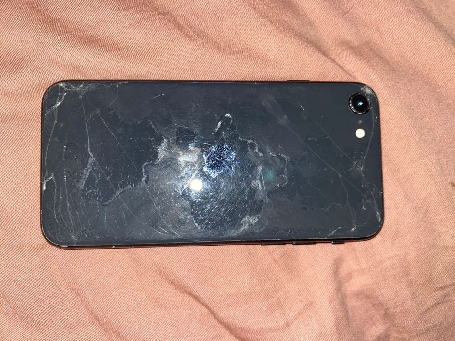 Iphone se 2020 обмен