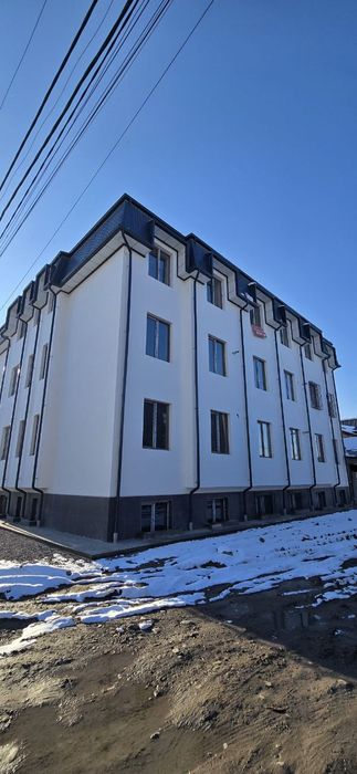 Продам 2 ком Янги хаёт район орен-т Жк Махалла Абузар беш