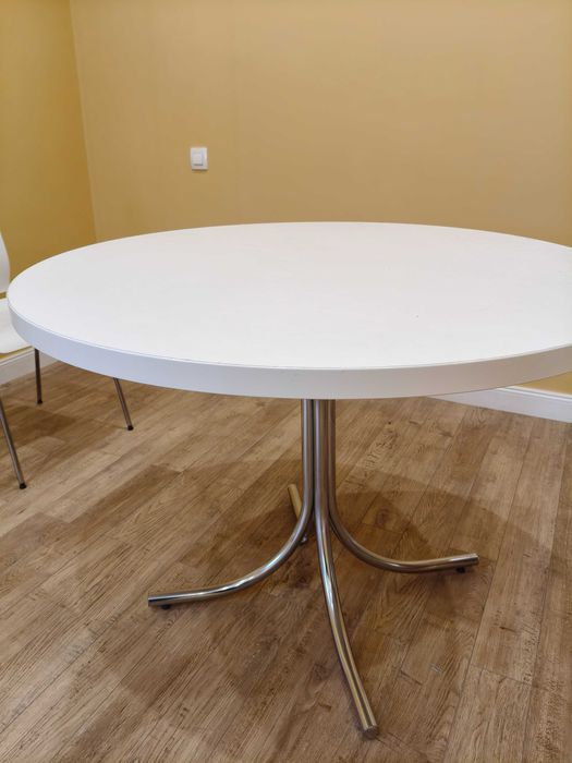 Masa rotundă diametru 110cm