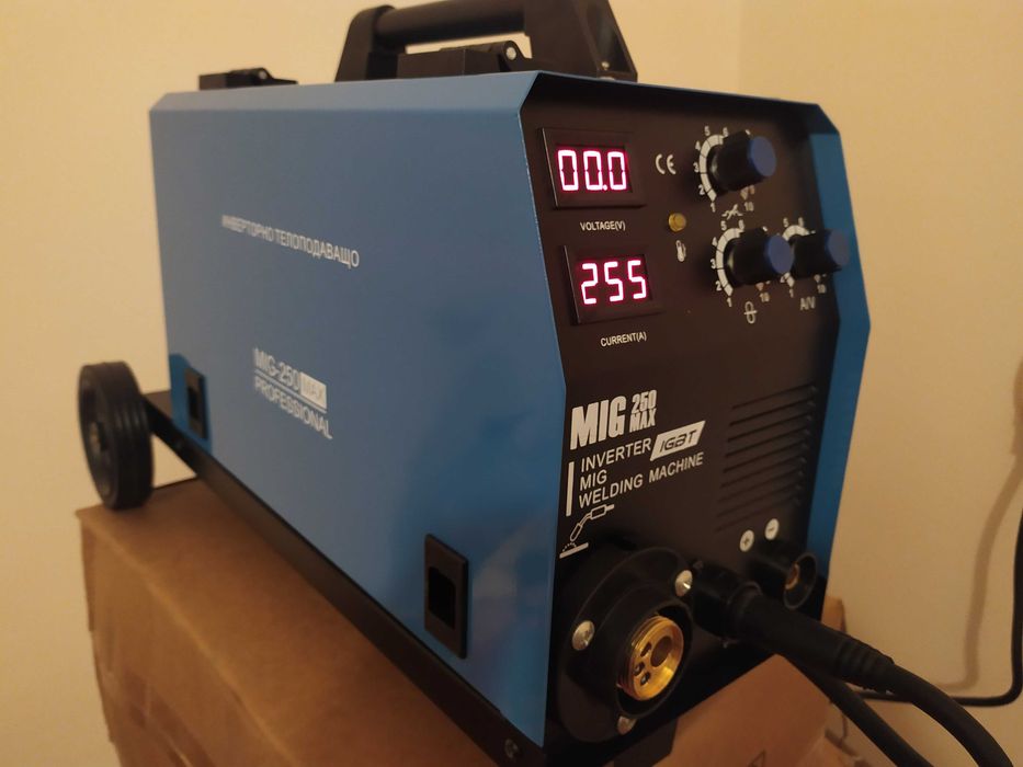 Телоподаващо / Телоподаващ апарат PROFESIONAL MAX 250А - 4м шланг