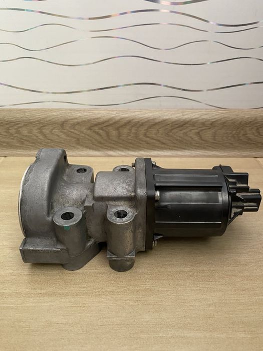 Егр клапан  Опел мерива дизел