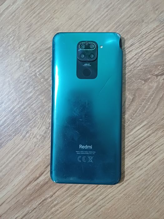 Xiaomi Redmi Note 9 functional. Nu are suportul pentru sim