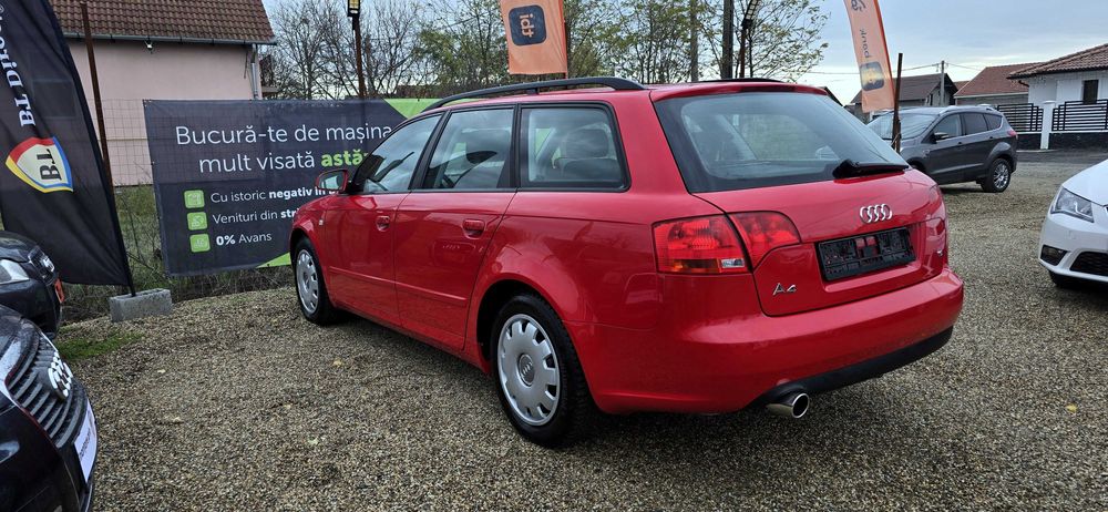 Audi A4 Avant an 2005 motor 1600 cm3 benzina motor simplu clima incalzire scaune