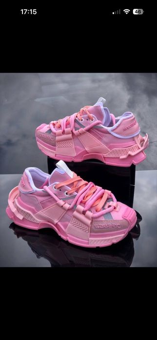 Adidasi dama modele noi