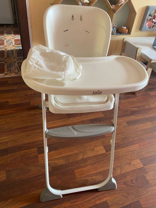 Scaun de masa pentru copii Joie