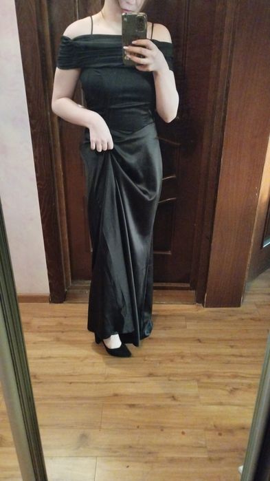 Платье чёрное длиное