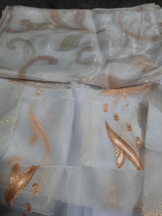 Продам куски новые кто шьет