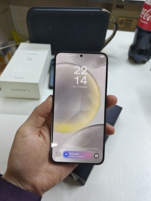 Продам Samsung s24+ Plus 512гб