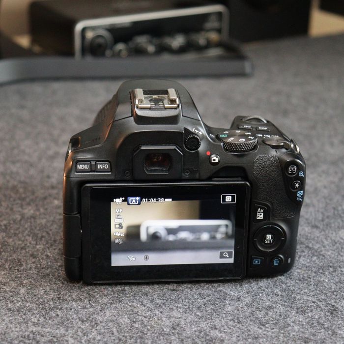 Фотоаппарат Cenon 250d