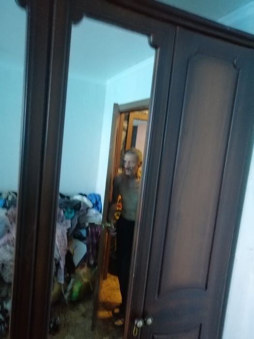 Продам шкаф  отличное состояние
