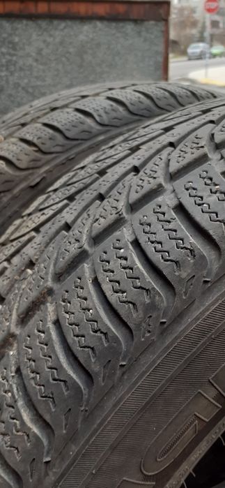 Nokian 265/65/17 гуми 2броя