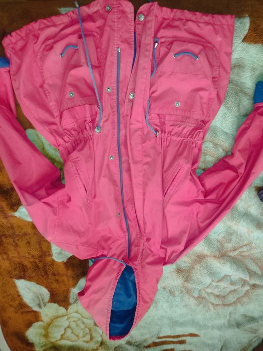 Куртки женские..