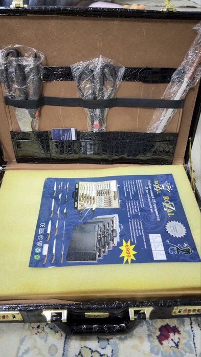 Продам набор ножей