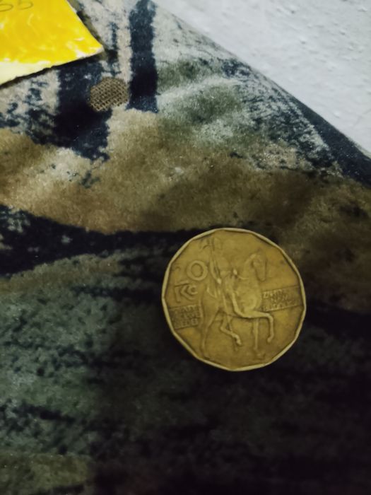 Продам манету 20 чешских крон