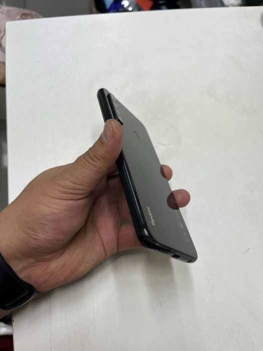 Redmi Note 8 (64ГБ) в идеальном состояний