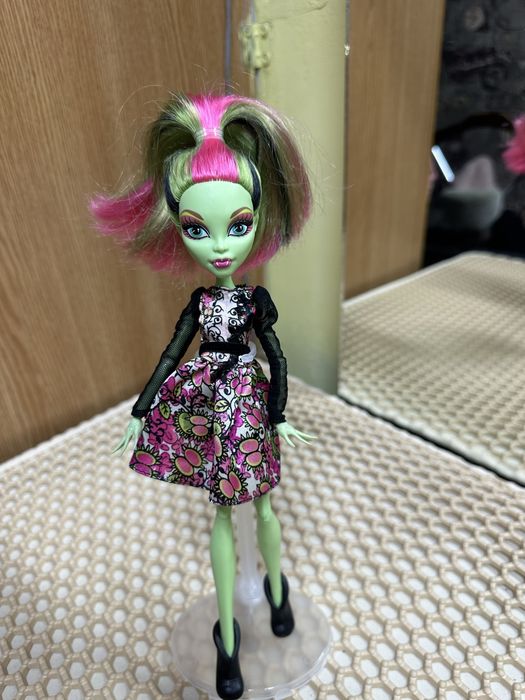 Продам кукол монстр хай!