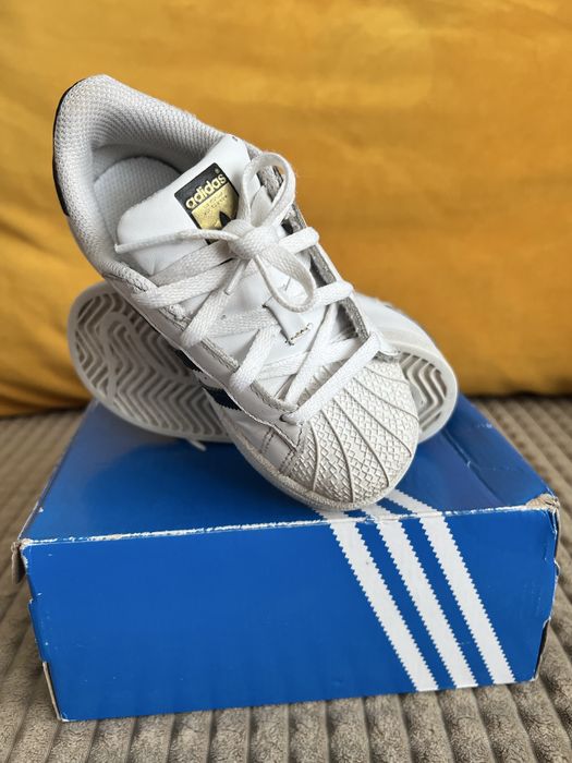 Incaltaminte Adidas copii marimea 27