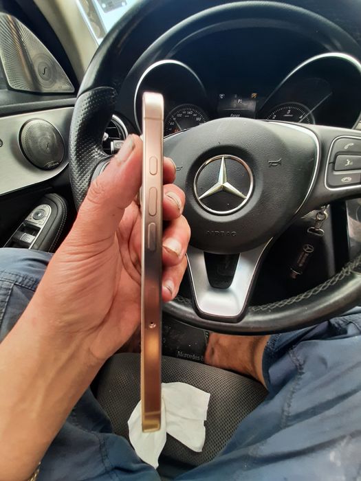 Iphone 16 pro 128 gb desert titanium 1550 гаранционен