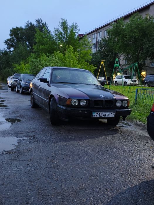 Продам БМВ е34 2л