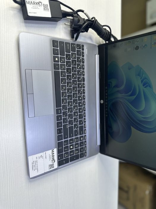 HP 250GB Intel Core i 5